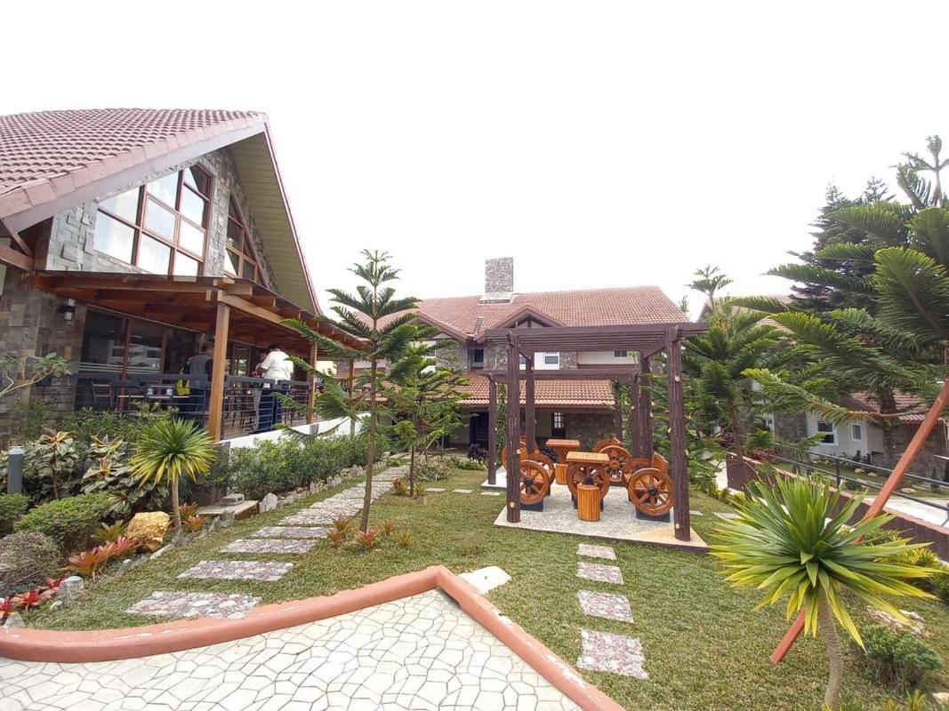 Elliannah Pines Hotel Baguio City Luaran gambar
